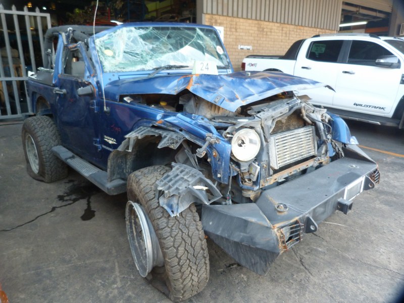 Jeep Wrangler 2.8 CRD Sahara AT Blue - 2009 STRIPPING FOR SPARES - Private Seller Jeep Wrangler 2.8 CRD Sahara AT Blue - 2009 STRIPPING FOR SPARES - Private Seller