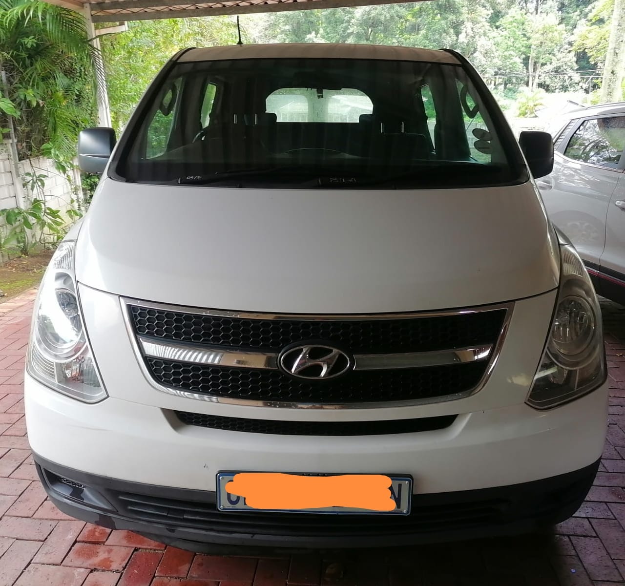 Used 2012 Hyundai H-1 2.4 Multicab GL - Private Seller