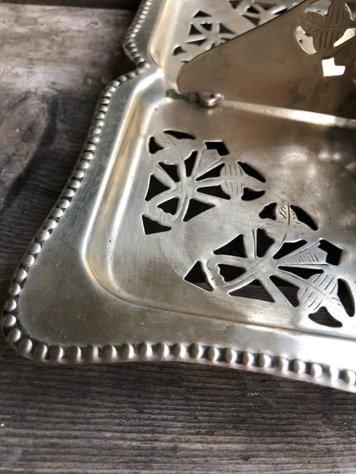 RARE Mid-Century EPNS Silver-Plated Cake & Candy Stand – Where Elegance Meets Entertaining!