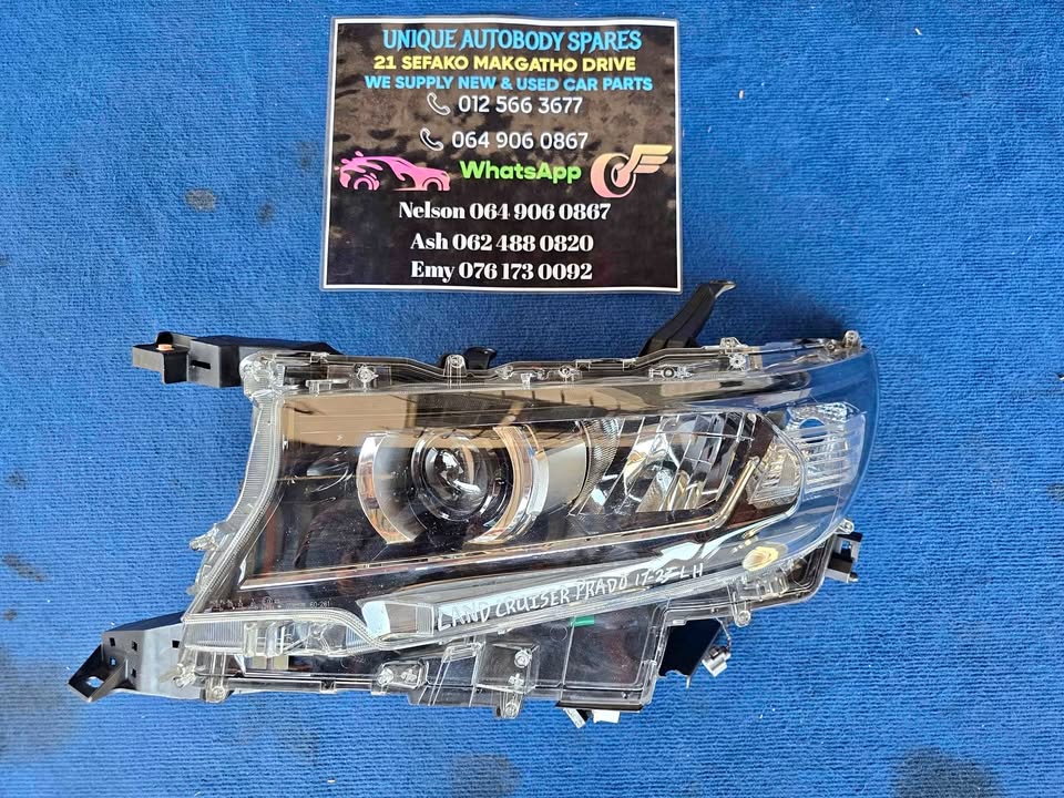Toyota Land Cruiser Prado Left Headlight Toyota Land Cruiser Prado Left Headlight