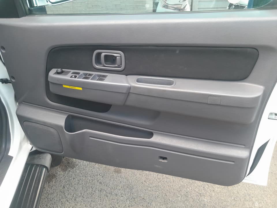 2019 NISSAN  NP300 3.0 HARDBODY 4X4 DOUBLE CAB MANUAL