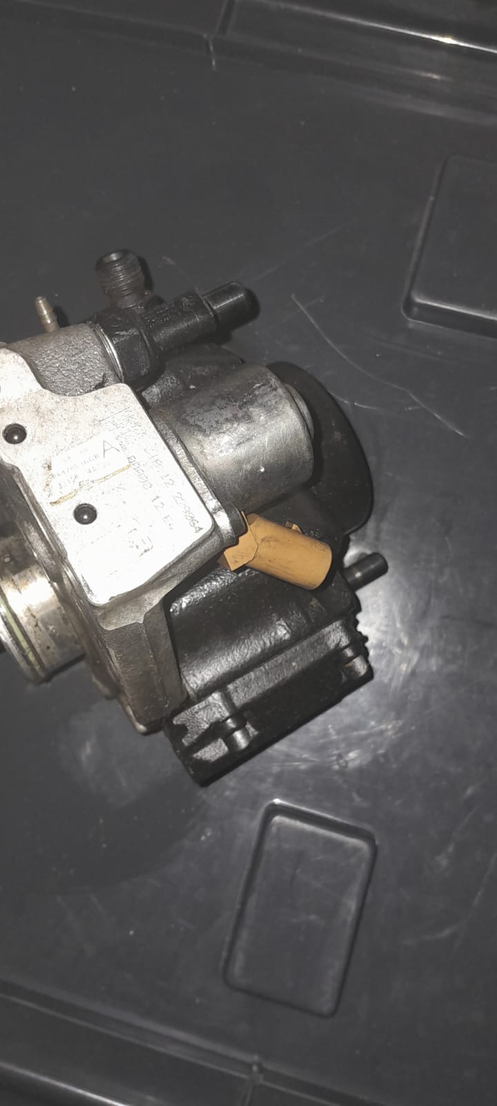 Hyundai H1 2.5 Delphi diesel pump for sale - Private Seller Hyundai H1 2.5 Delphi diesel pump for sale - Private Seller