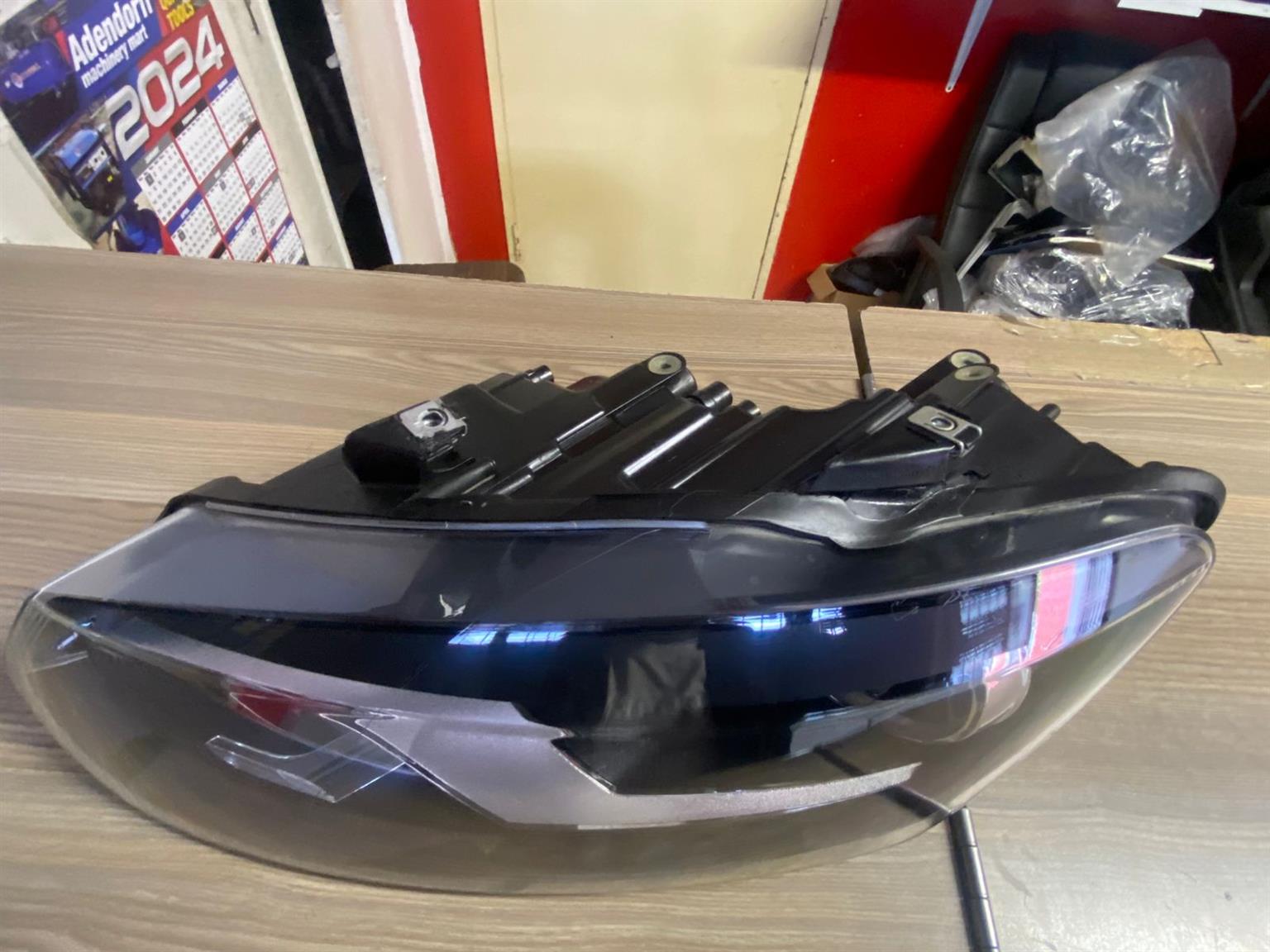 2020 VW POLO VIVO HEADLIGHT LEFTSIDE AVAILABLE FOR SALE - Private Seller 2020 VW POLO VIVO HEADLIGHT LEFTSIDE AVAILABLE FOR SALE - Private Seller