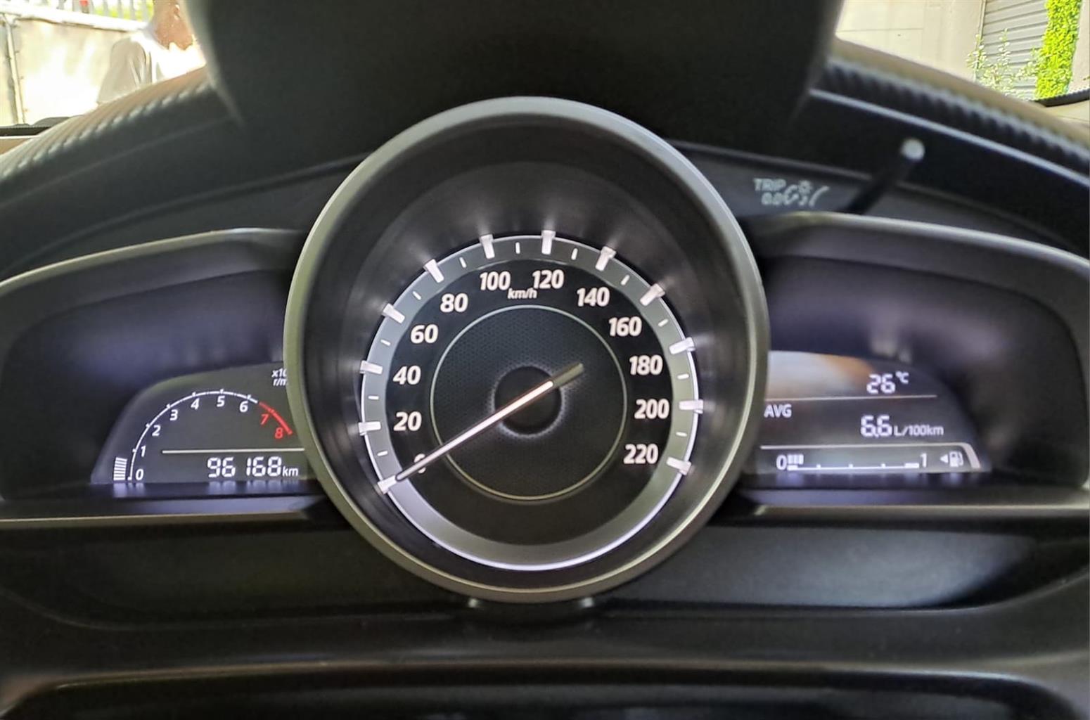 Used 2016 Mazda Mazda2 sedan 1.5 Dynamic - Private Seller