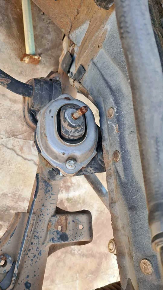 Bmw e53 x5 engine mountings - Private Seller Bmw e53 x5 engine mountings - Private Seller