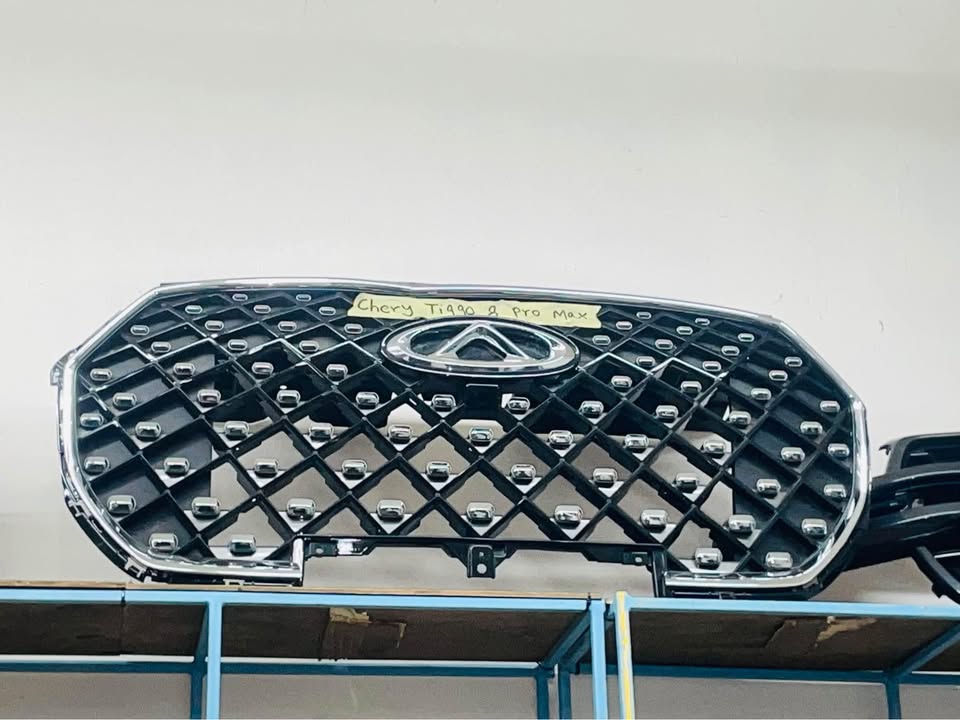 Chery Tiggo 8 pro max grille - Private Seller Chery Tiggo 8 pro max grille - Private Seller