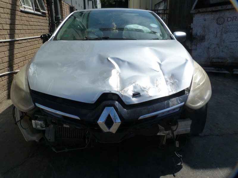 Renault Clio IV 900T Petrol Manual Grey - 2015 SPARESBOYZ STRIPPING FOR SPARES - Private Seller Renault Clio IV 900T Petrol Manual Grey - 2015 SPARESBOYZ STRIPPING FOR SPARES - Private Seller