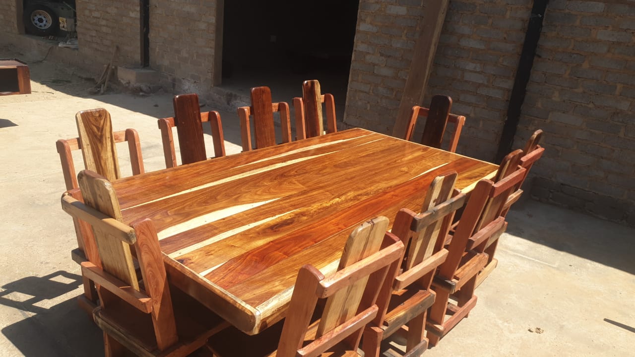 10 seaters  diningroom suite 10 available R9500 per set