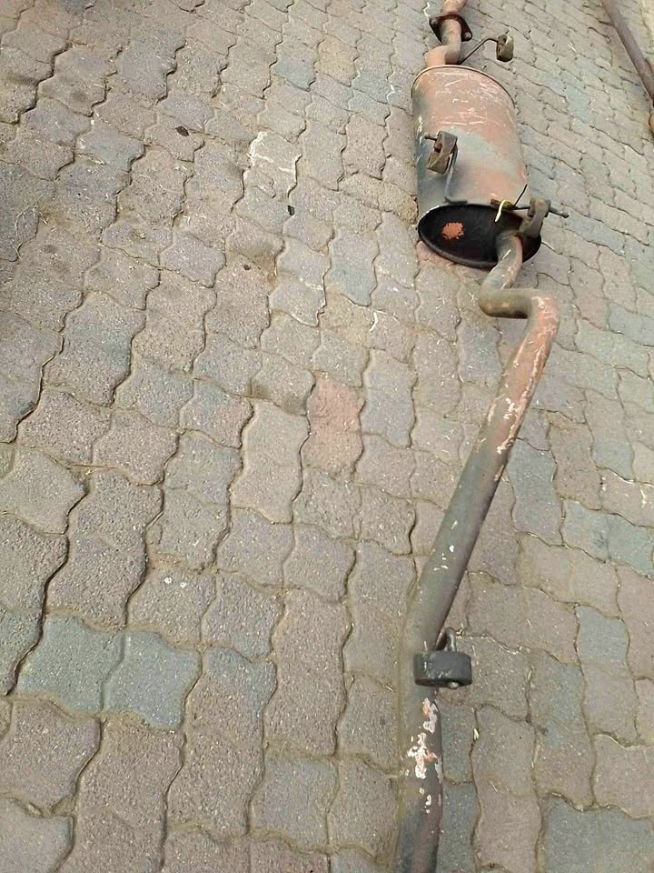2005 ford ranger XLT WL complete exhaust for sale - Private Seller