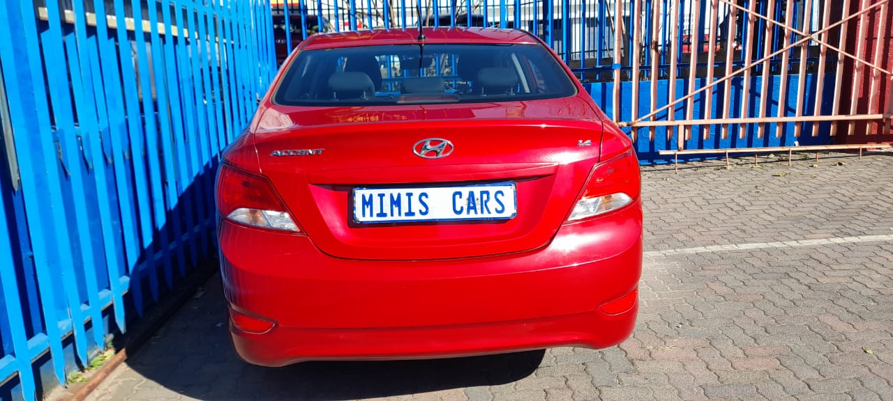2017 Hyundai Accent 1.6 manual