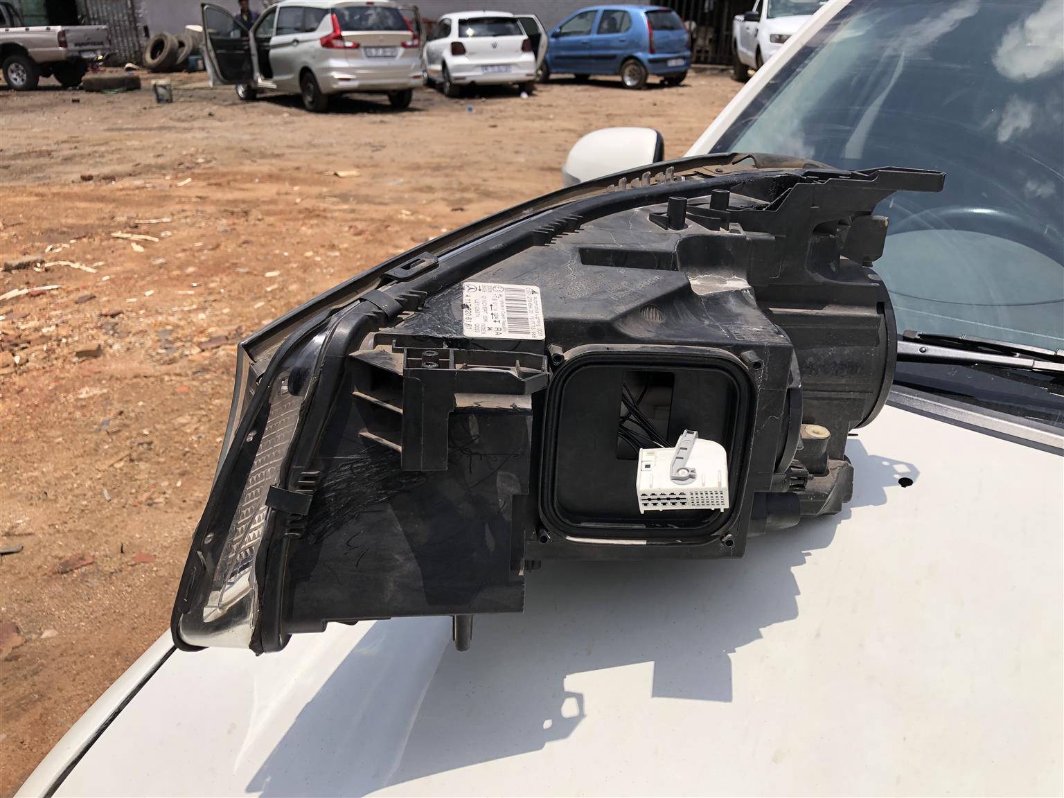 Mercedes Benz CLA W117 Headlight - Private Seller Mercedes Benz CLA W117 Headlight - Private Seller