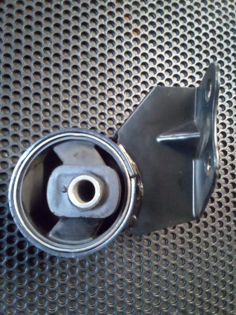 For Sale: Nissan NV350 Gearbox Mounting - Private Seller