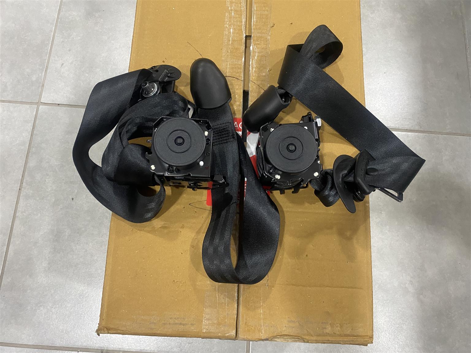 2025 CHERY TIGGO 4 PRO FRONT SEATBELTS FOR SALE. IN PRISTINE CONDITION - Private Seller 2025 CHERY TIGGO 4 PRO FRONT SEATBELTS FOR SALE. IN PRISTINE CONDITION - Private Seller