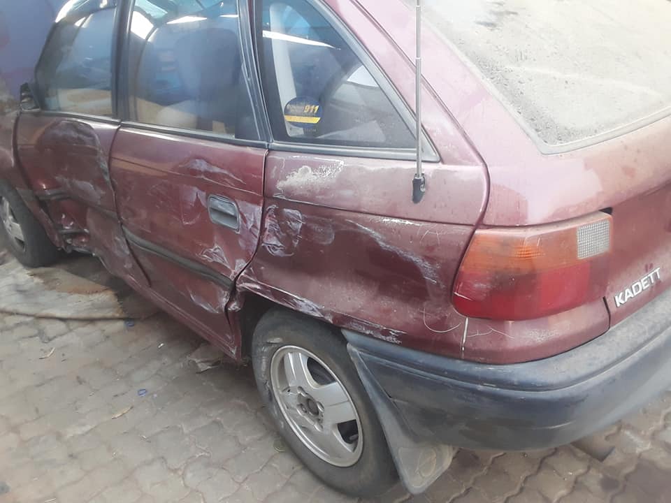 Opel kadett stripping for spares - Private Seller