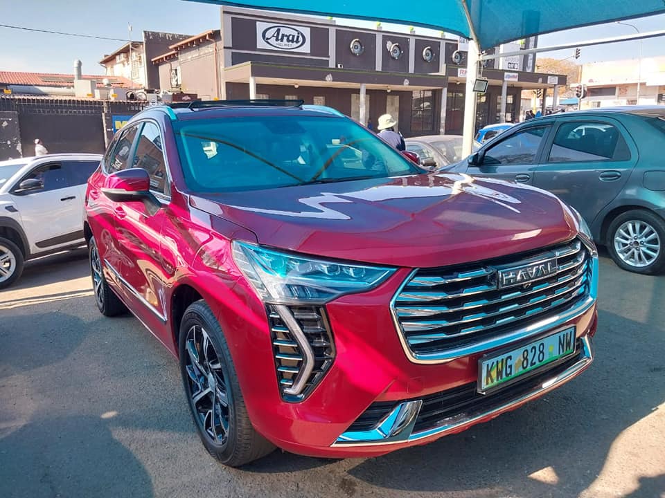 2023 HAVAL JOLION 1.5 20 000KM MAROON COLOR AUTOMATIC PETROL