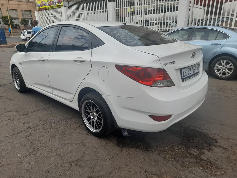 2013 Hyundai Accent 1.6 Fluid 98000km Available Contact Leon on