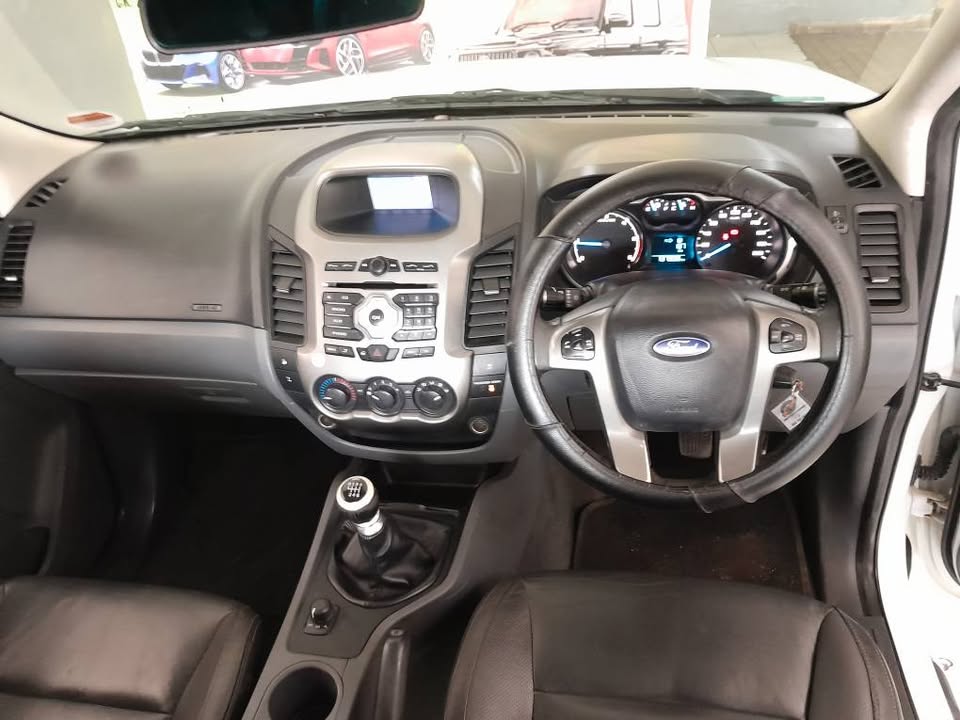 2014 FORD RANGER 3.2 6SPEED 4X4 DOUBLE CAB MANUAL