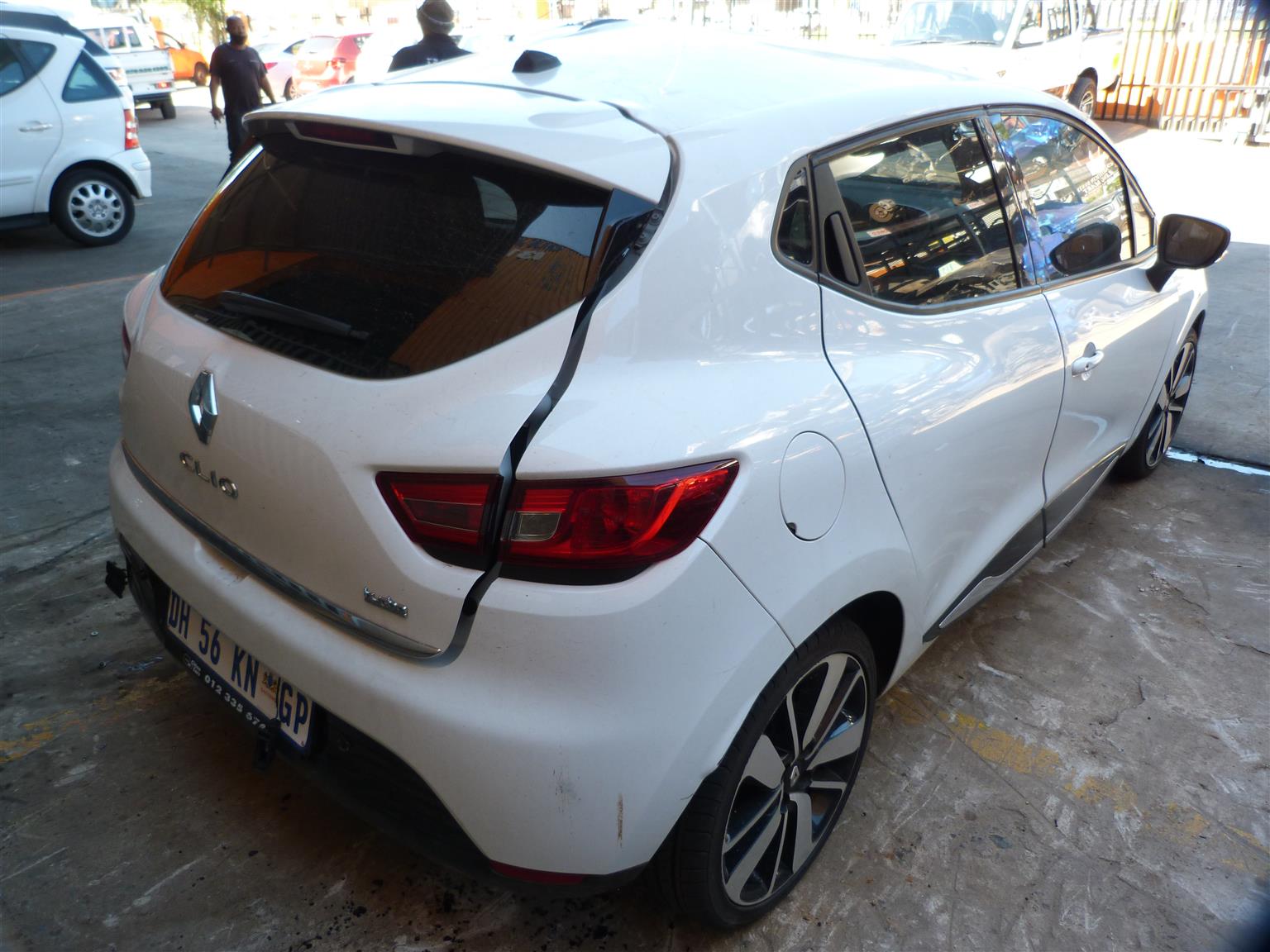 Renault Clio IV 900T Manual Dynamique - 2014 - Private Seller