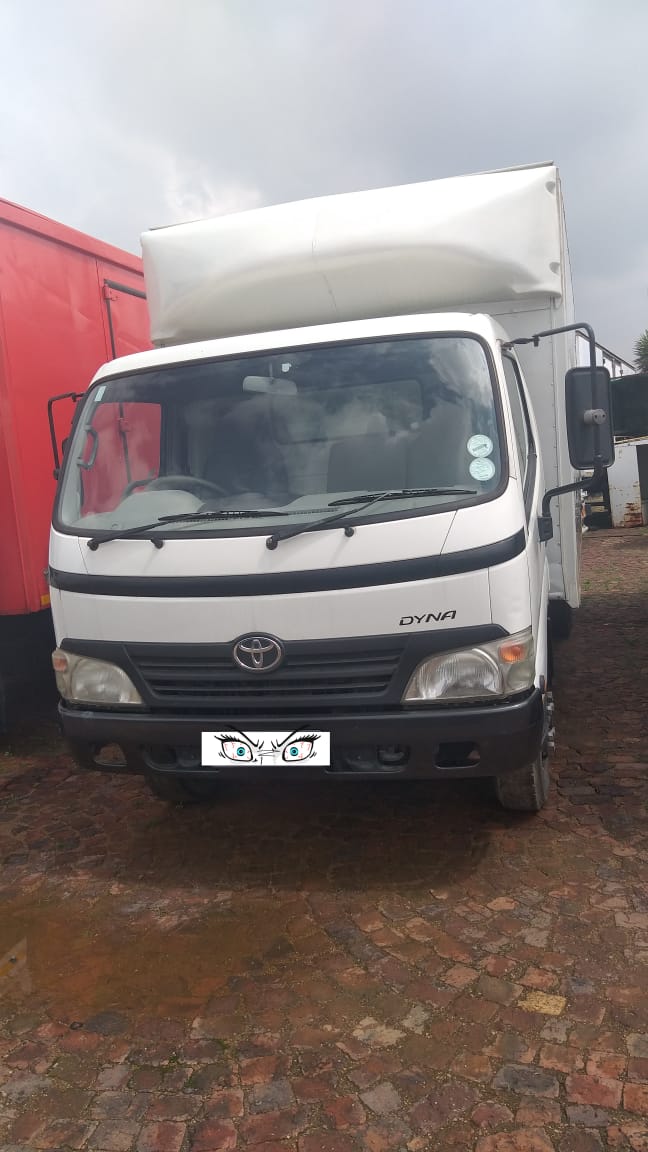 4 ton Toyota Dyna for sale 