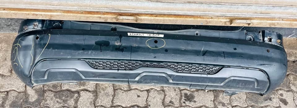 Renault Triber back bumper - Private Seller Renault Triber back bumper - Private Seller