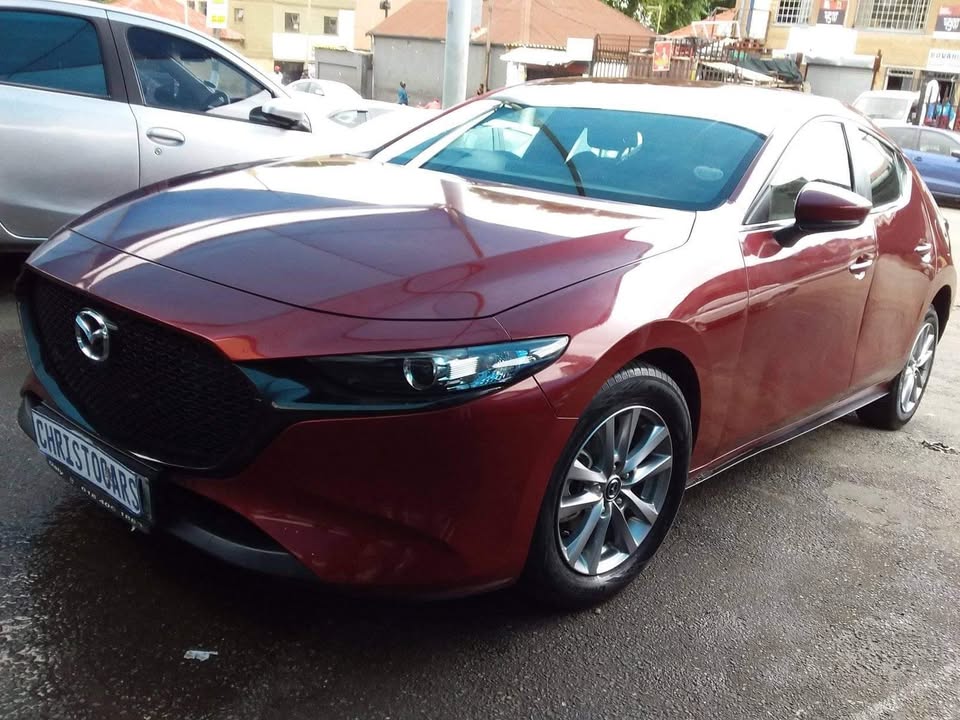 2020 Mazda 3 Skyatvive hatchback manual 2020