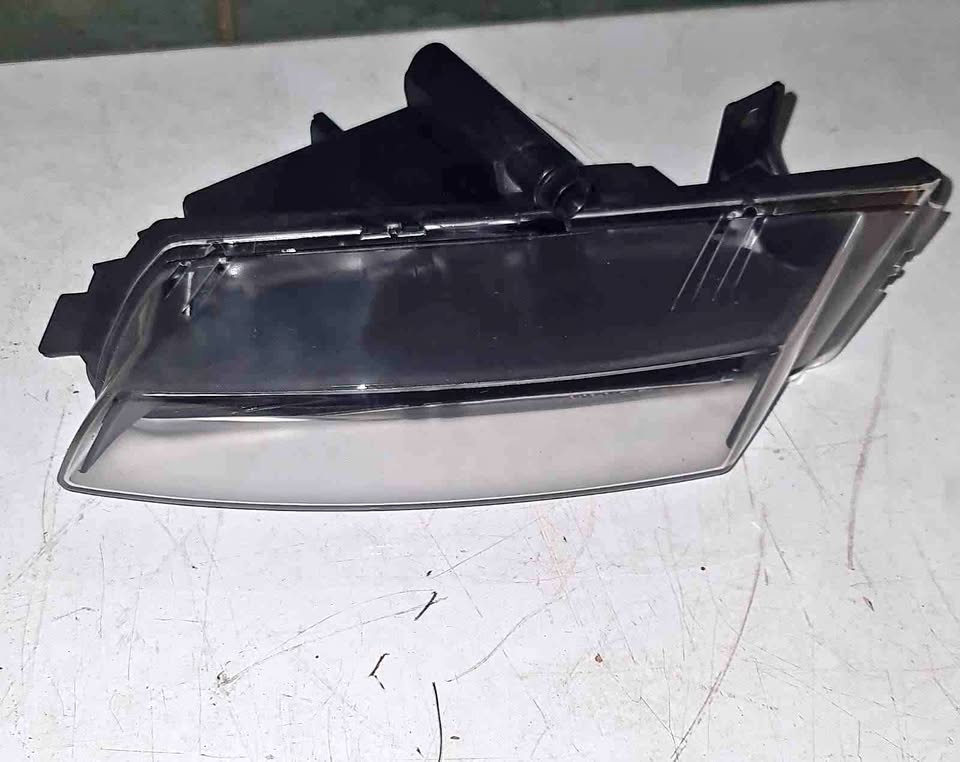 BMW E87 FACE LIFT 1SERIES 09-11 LH FOGLIGHT - Private Seller BMW E87 FACE LIFT 1SERIES 09-11 LH FOGLIGHT - Private Seller