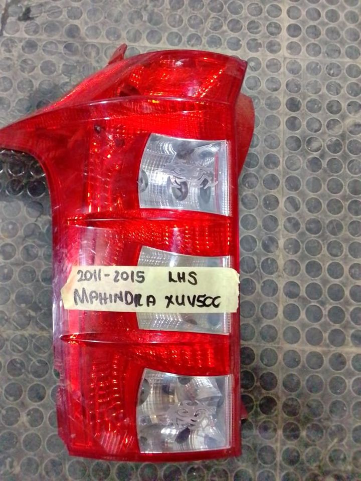 2011-2015 MAHINDRA XUV500 TAILLIGHT - Private Seller 2011-2015 MAHINDRA XUV500 TAILLIGHT - Private Seller