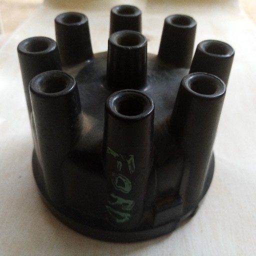Ford V8, dist cap - Private Seller Ford V8, dist cap - Private Seller