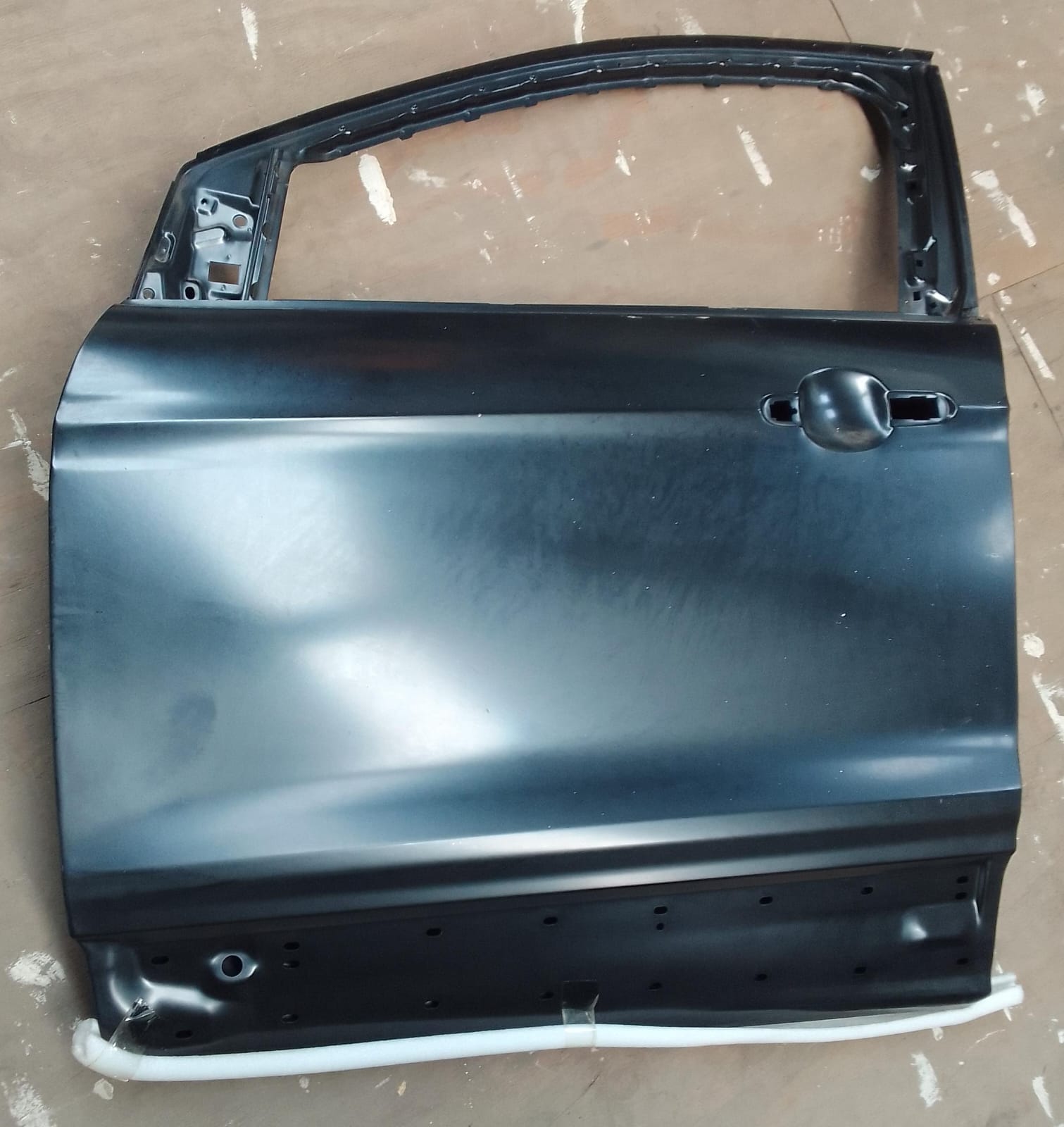 Ford Kuga Left Front Door Frame - Private Seller