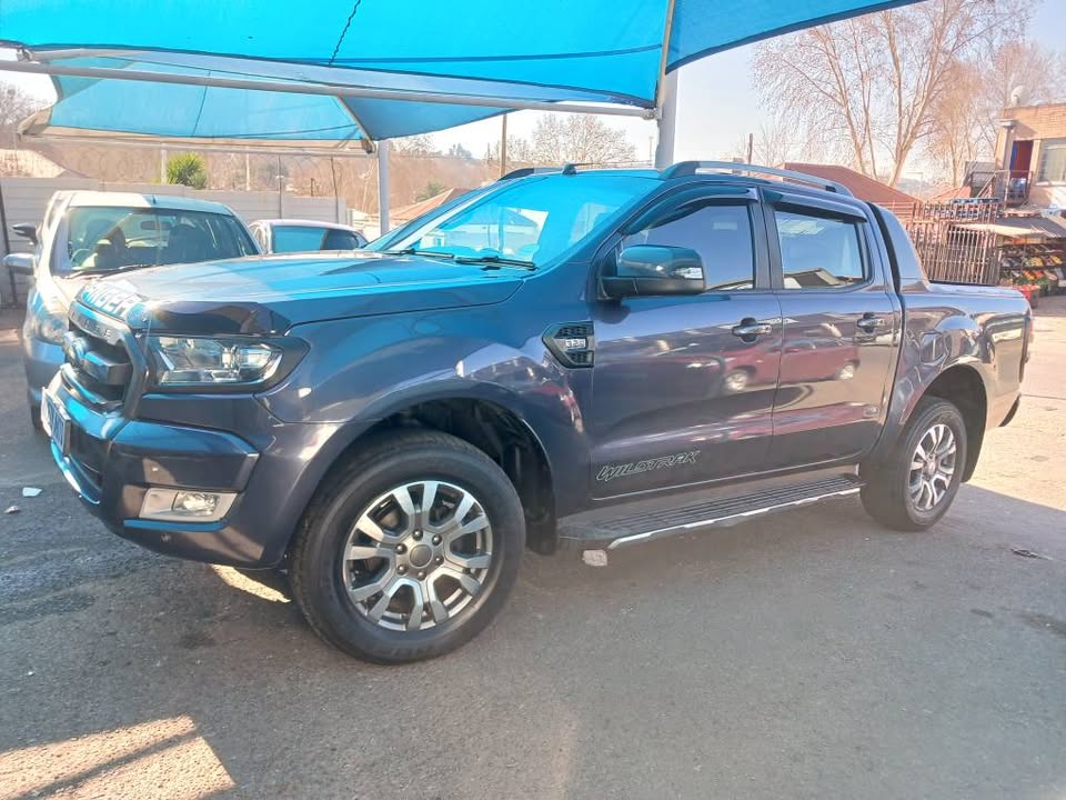 2017 FORD RANGER 3.2 WILDTRAK D/C Transmission: Automatic Mileage: Fueltype: Diesel Grey