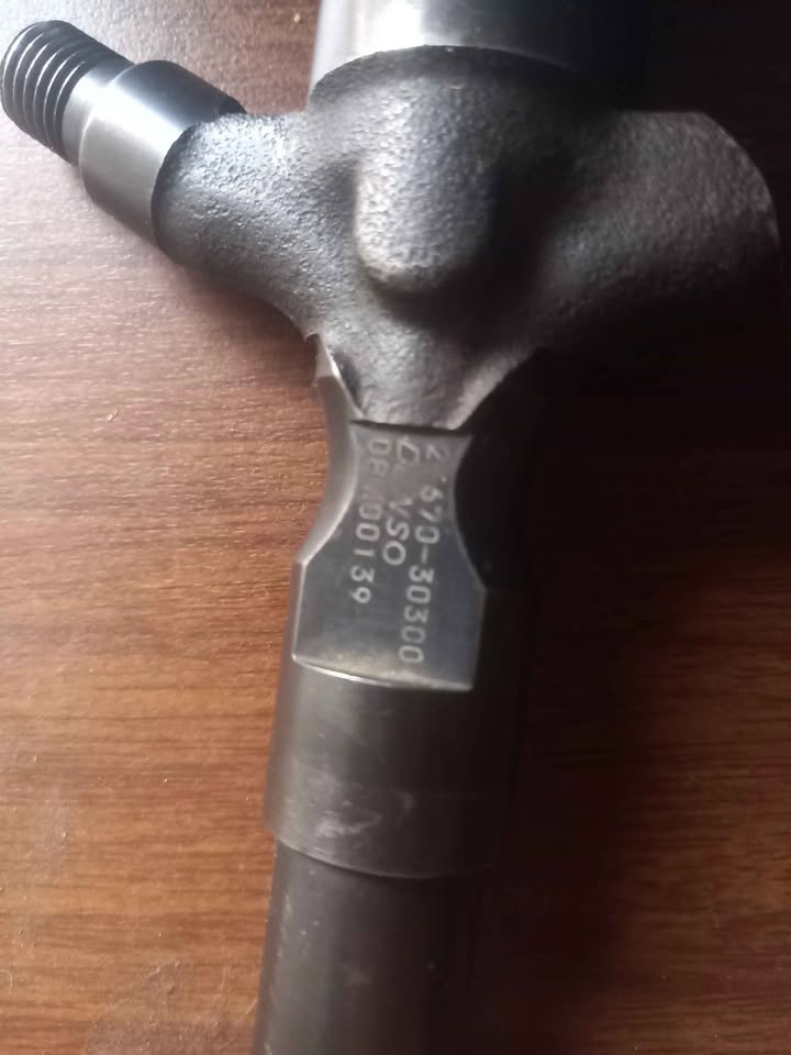 TOYOTA 2KD HILUX/QUANTUM INJECTOR - Private Seller