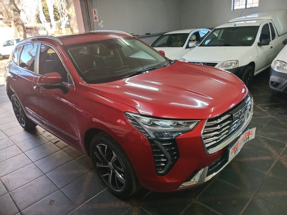 2023 Haval Jolion 1.5T Luxury Auto Petrol, Full Service History, Maroon, Automatic, Leather,