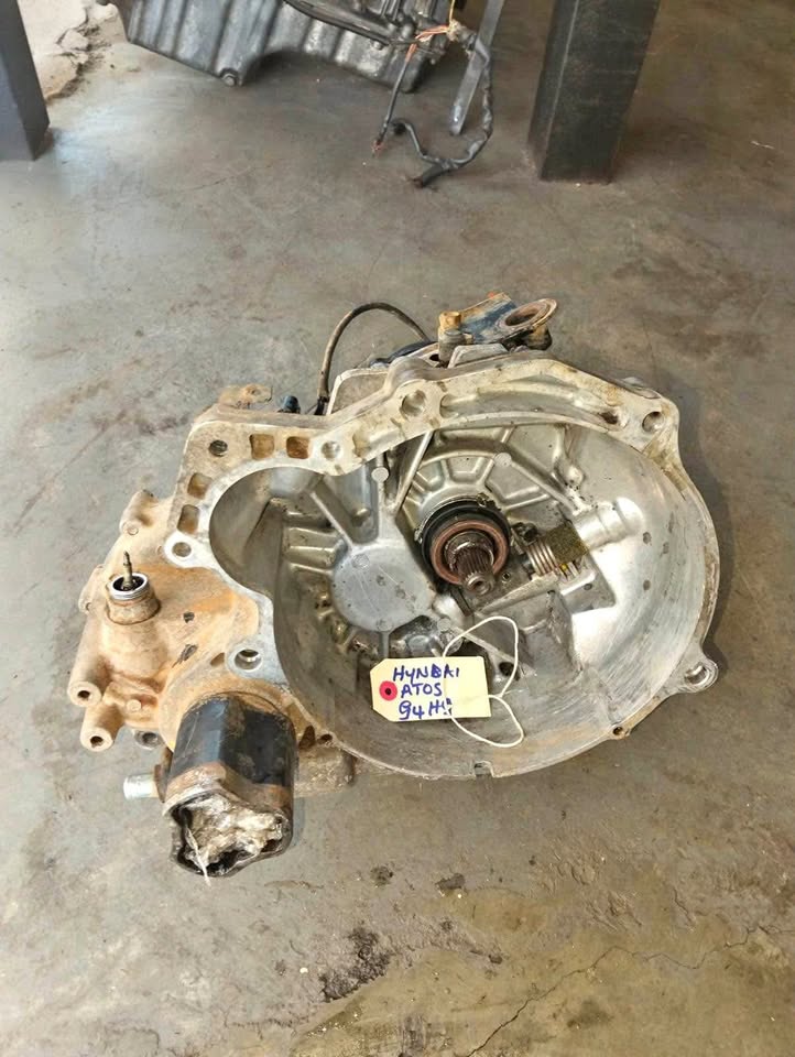 HYUNDAI ATOS G4HG GEARBOX FOR SALE CALL/WHATSAPP: /