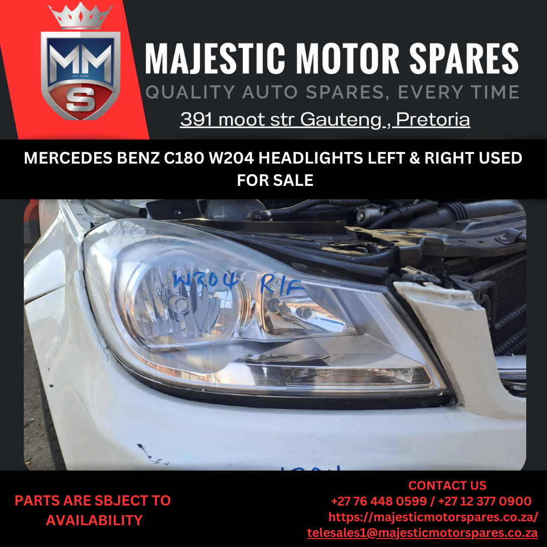 Mercedes benz C180 W204 Headlight used for sale - Private Seller Mercedes benz C180 W204 Headlight used for sale - Private Seller