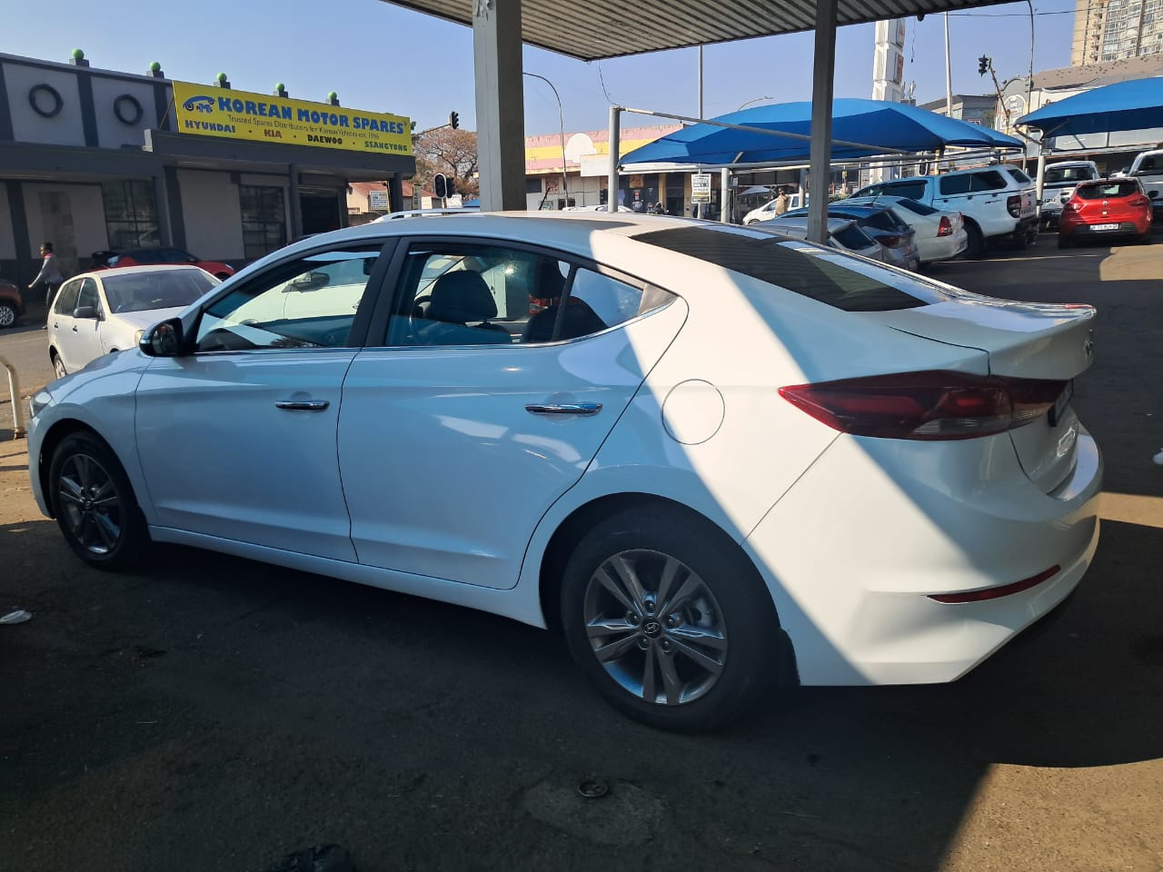 Used 2018 Hyundai Elantra 1.6 Premium - Private Seller Used 2018 Hyundai Elantra 1.6 Premium - Private Seller