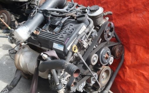 TOYOTA HILUX 2.0 1TR ENGINES