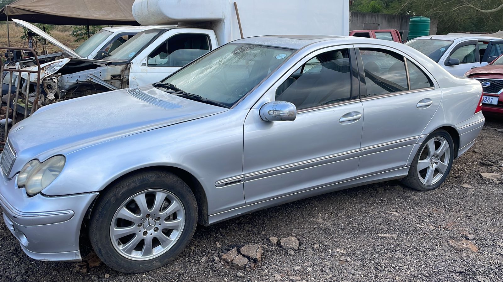 MERCEDES BENZ CL200