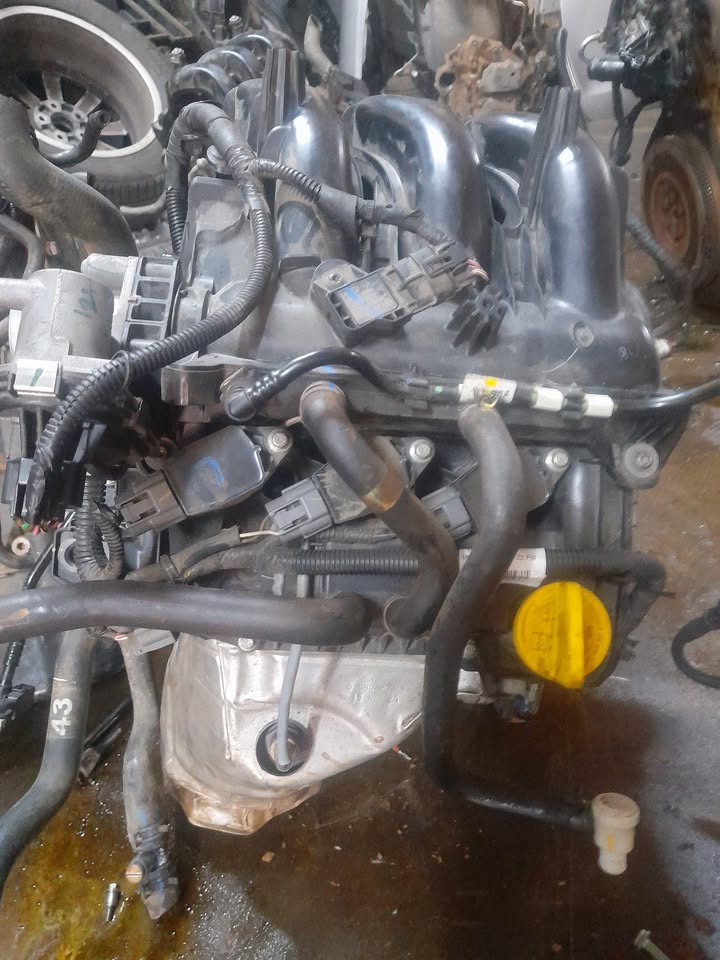 2025 RENAULT TRIBER ENGINE AVAILABLE - Private Seller 2025 RENAULT TRIBER ENGINE AVAILABLE - Private Seller