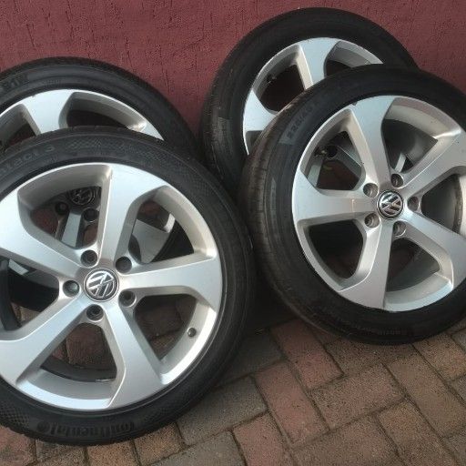 VW CADDY/GOLF 17IN MAGS - Private Seller VW CADDY/GOLF 17IN MAGS - Private Seller