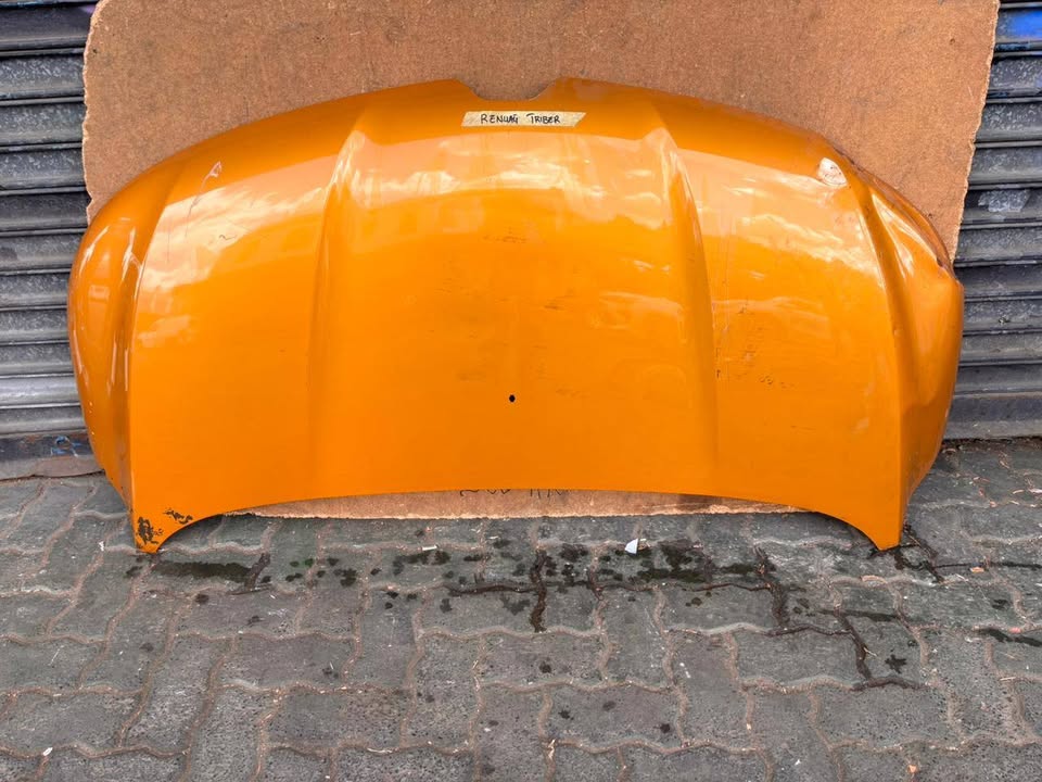 Renault Triber Bonnet - Private Seller Renault Triber Bonnet - Private Seller
