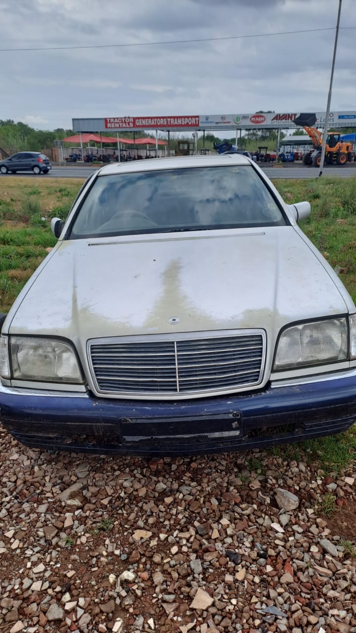 W140 s320 stripping for spares - Private Seller W140 s320 stripping for spares - Private Seller