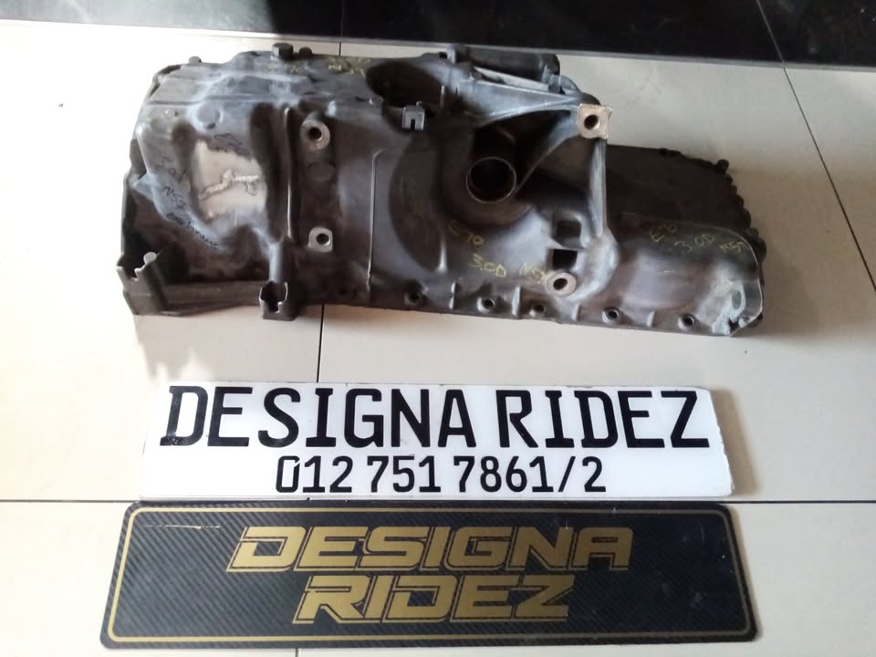 BMW E70 3.0D X5 N57 ENGINE SUMP - Private Seller BMW E70 3.0D X5 N57 ENGINE SUMP - Private Seller