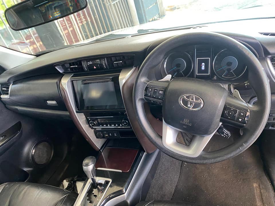 2017 TOYOTA FORTUNER 2.8GD6 (DIESEL) 4X2 AUTOMATIC