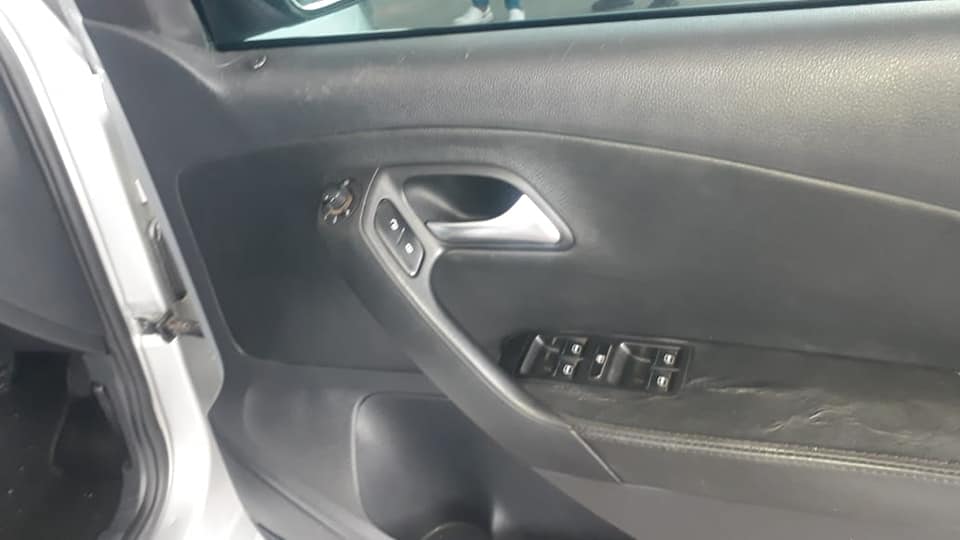 2011 VW POLO6 VIVO 1.6