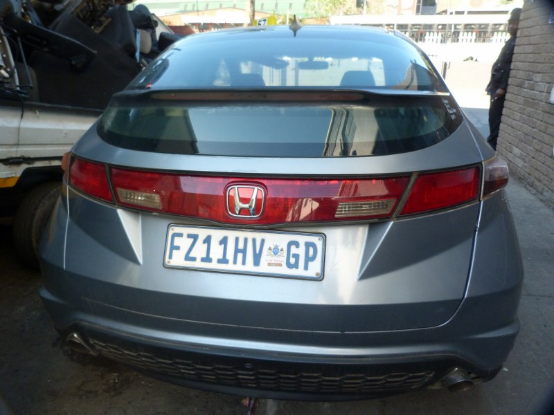 Honda Civic Robocop 1.8i V-Tec EXi Manual Silver - 2009 STRIPPING FOR SPARES - Private Seller