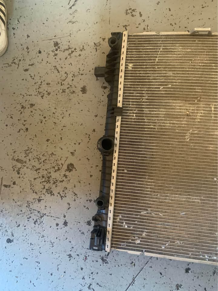 BMW G05 Radiator - Private Seller