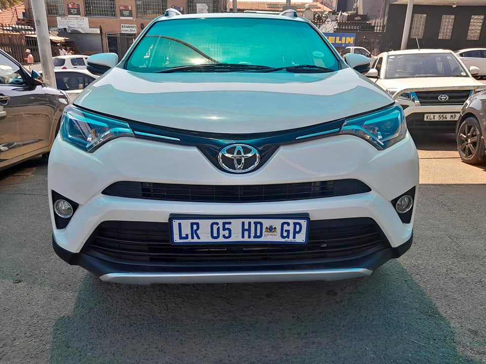 2018 TOYOTA RAV4 2.0 AUTOMATIC