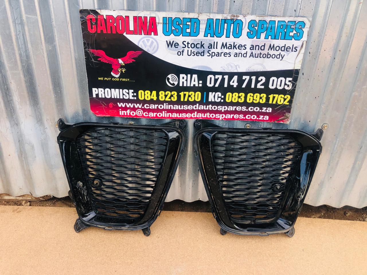 Land Rover Sport SVR left and right foglight grill covers - Private Seller Land Rover Sport SVR left and right foglight grill covers - Private Seller
