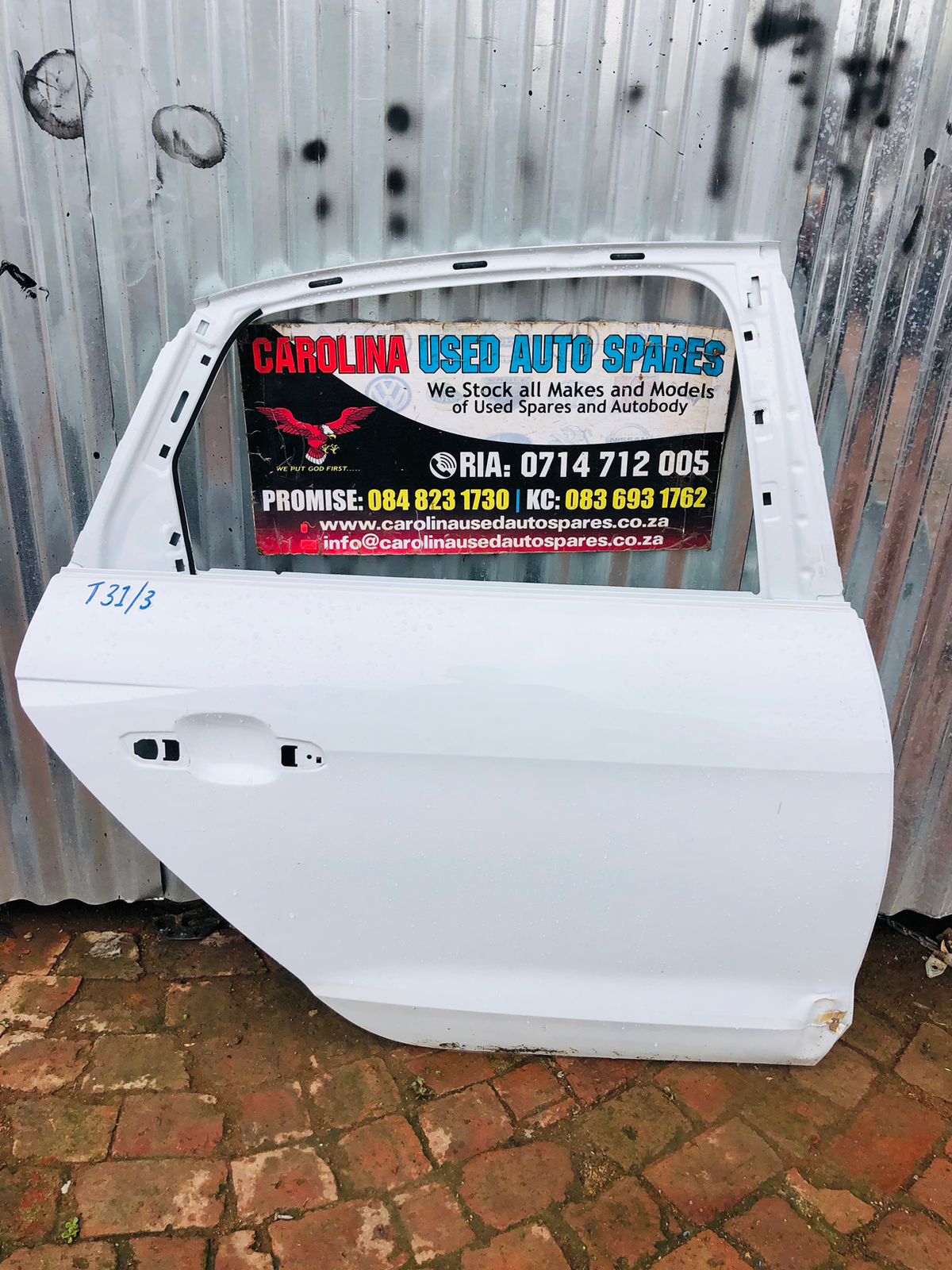 Audi A4 right rear/ back door sedan - Private Seller Audi A4 right rear/ back door sedan - Private Seller