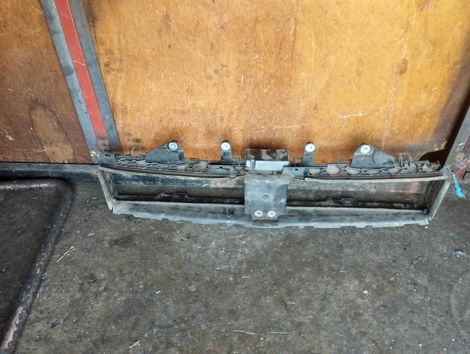 BMW F40 1series cradle - Private Seller BMW F40 1series cradle - Private Seller